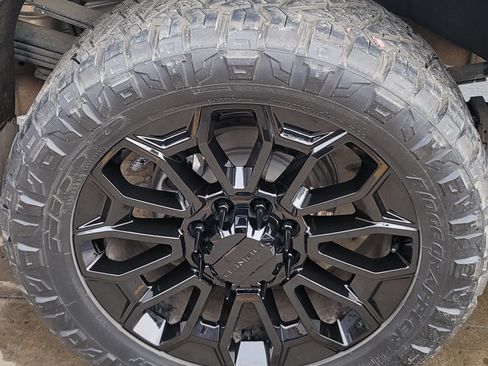 Used 2026 GMC Sierra 2500 Denali Ultimate w/ Max Trailering Package image 24