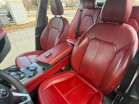 Used 2018 Alfa Romeo Stelvio Sport w/ Quick Order Package 22J Sport image 12