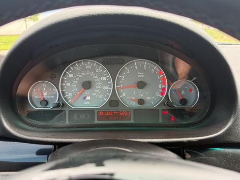 Used 2003 BMW M3 Coupe RWD image 8