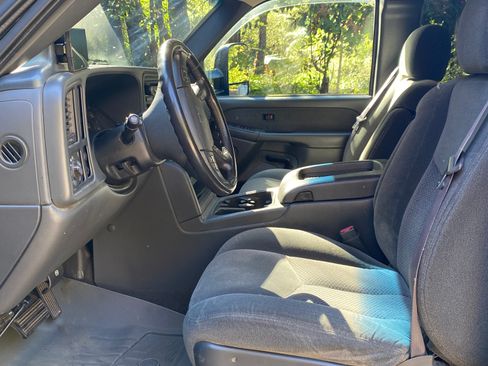 Used 2003 Chevrolet Silverado 3500 LS RWD image 6