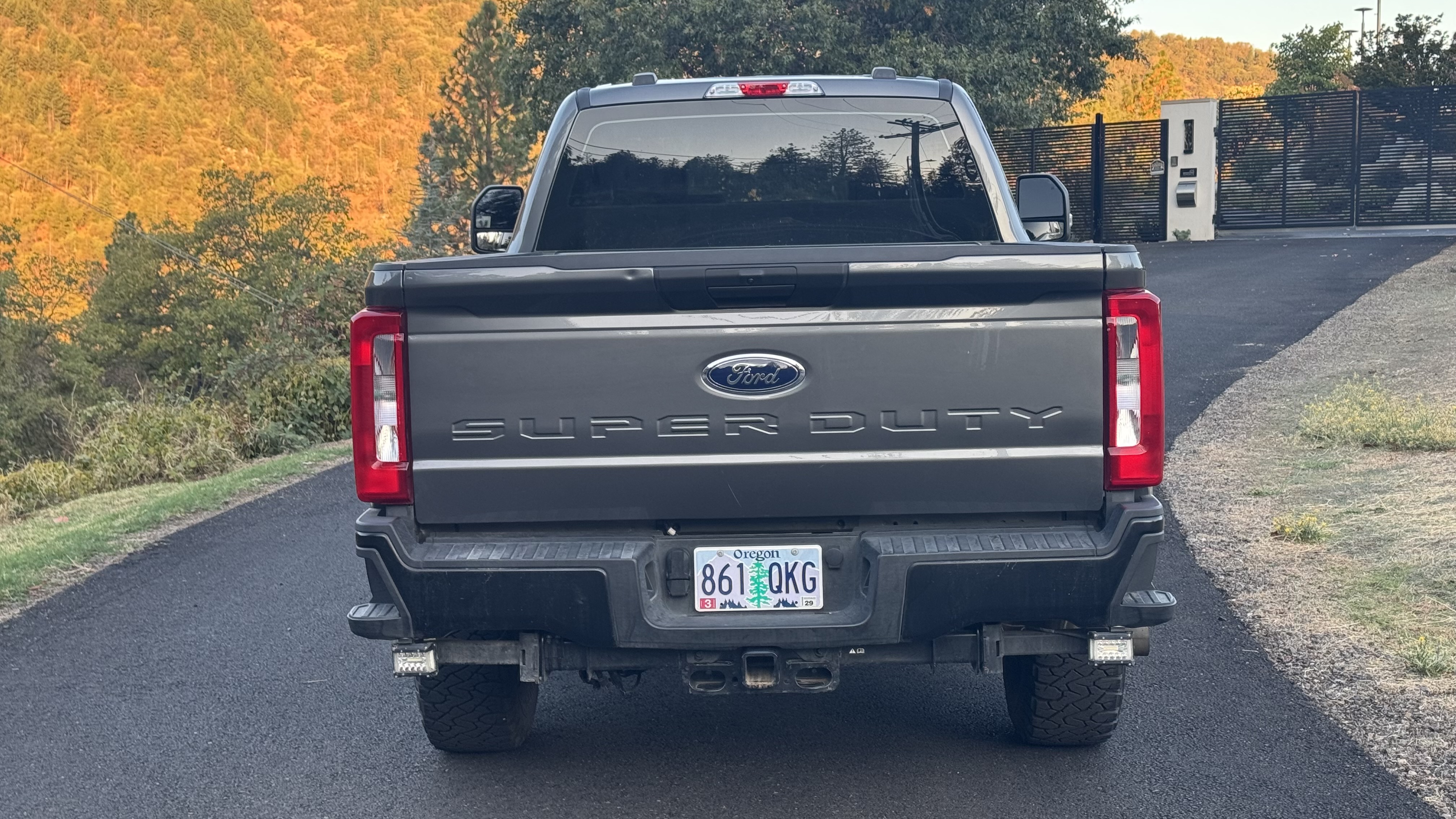 Used 2025 Ford F250 XL w/ FX4 Off-Road Package AWD/4WD image 5