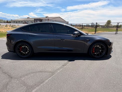Used 2024 Tesla Model 3 Performance AWD/4WD image 9