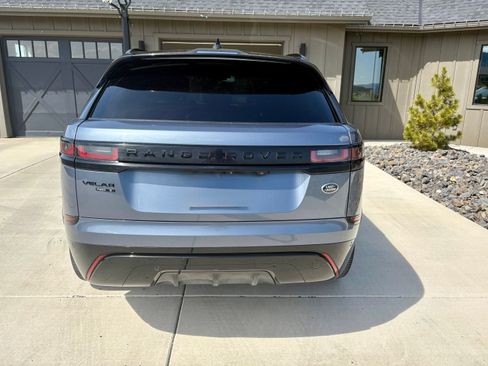Used 2020 Land Rover Range Rover Velar R-Dynamic S AWD/4WD image 9