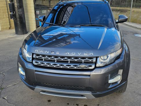 Used 2015 Land Rover Range Rover Evoque Pure Plus image 16
