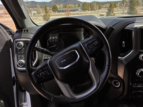 Used 2020 GMC Sierra 3500 Denali w/ Denali Ultimate Package image 6