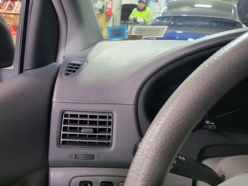 Used 2008 Toyota Sienna LE image 1