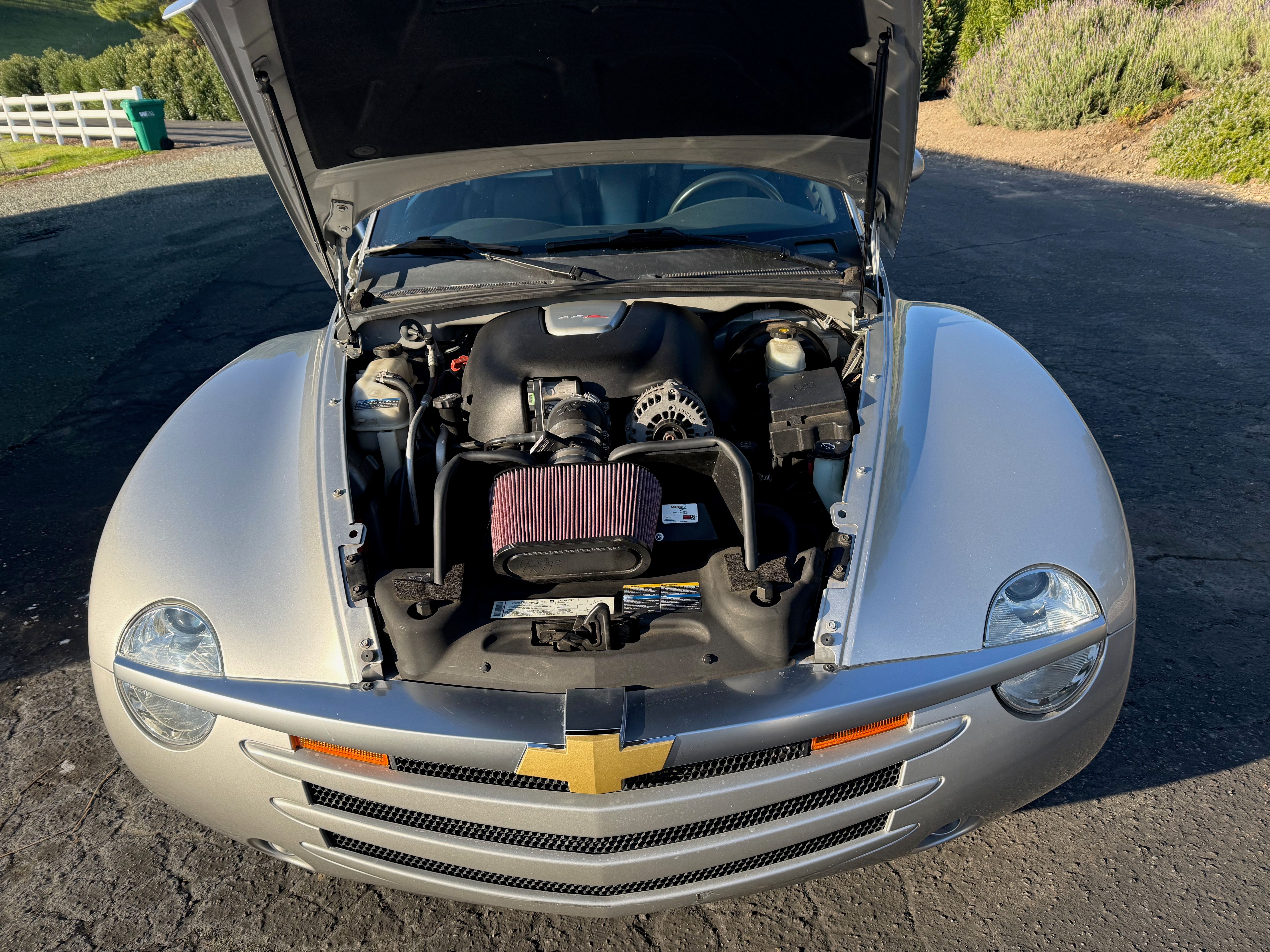 Used 2005 Chevrolet SSR w/ Preferred Equipment Group RWD image 13