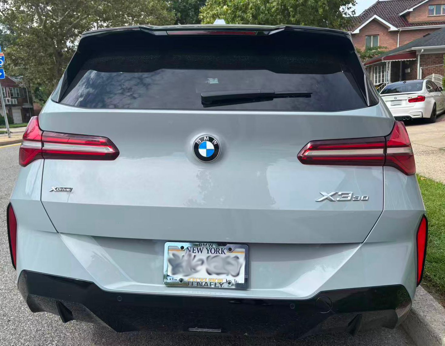 Used 2025 BMW X3 xDrive30i AWD/4WD image 13