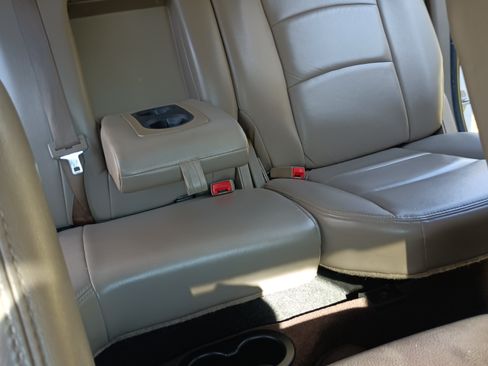 Used 2010 Dodge Ram 1500 Truck SLT w/ Big Horn Regional Pkg image 2