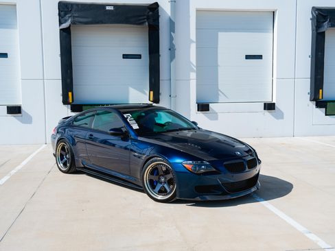 Used 2006 BMW M6 Coupe image 1