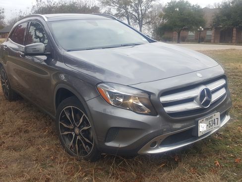 Used 2016 Mercedes-Benz GLA 250 image 7