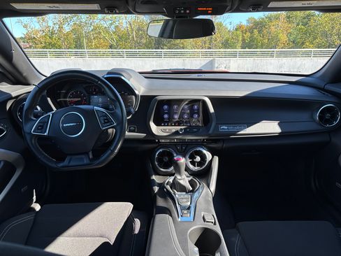 Used 2022 Chevrolet Camaro LT w/ RS Package image 25