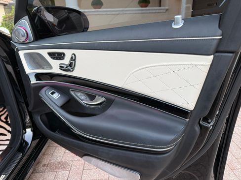 Used 2015 Mercedes-Benz S 600 S 600 Sedan 4D image 25