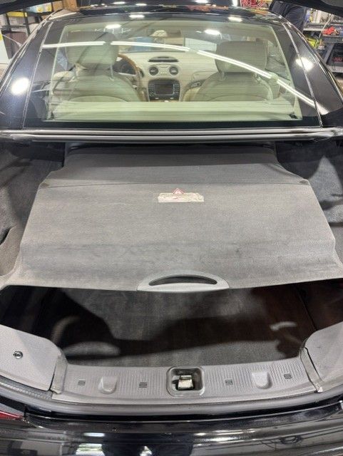 Used 2005 Mercedes-Benz SL 500 image 8