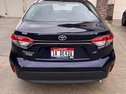 Used 2025 Toyota Corolla LE FWD image 4