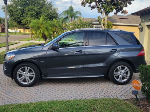 Used 2012 Mercedes-Benz ML 350 BlueTEC 4MATIC image 6