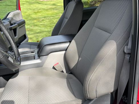 Used 2018 Ford F150 XLT w/ Equipment Group 302A Luxury image 9