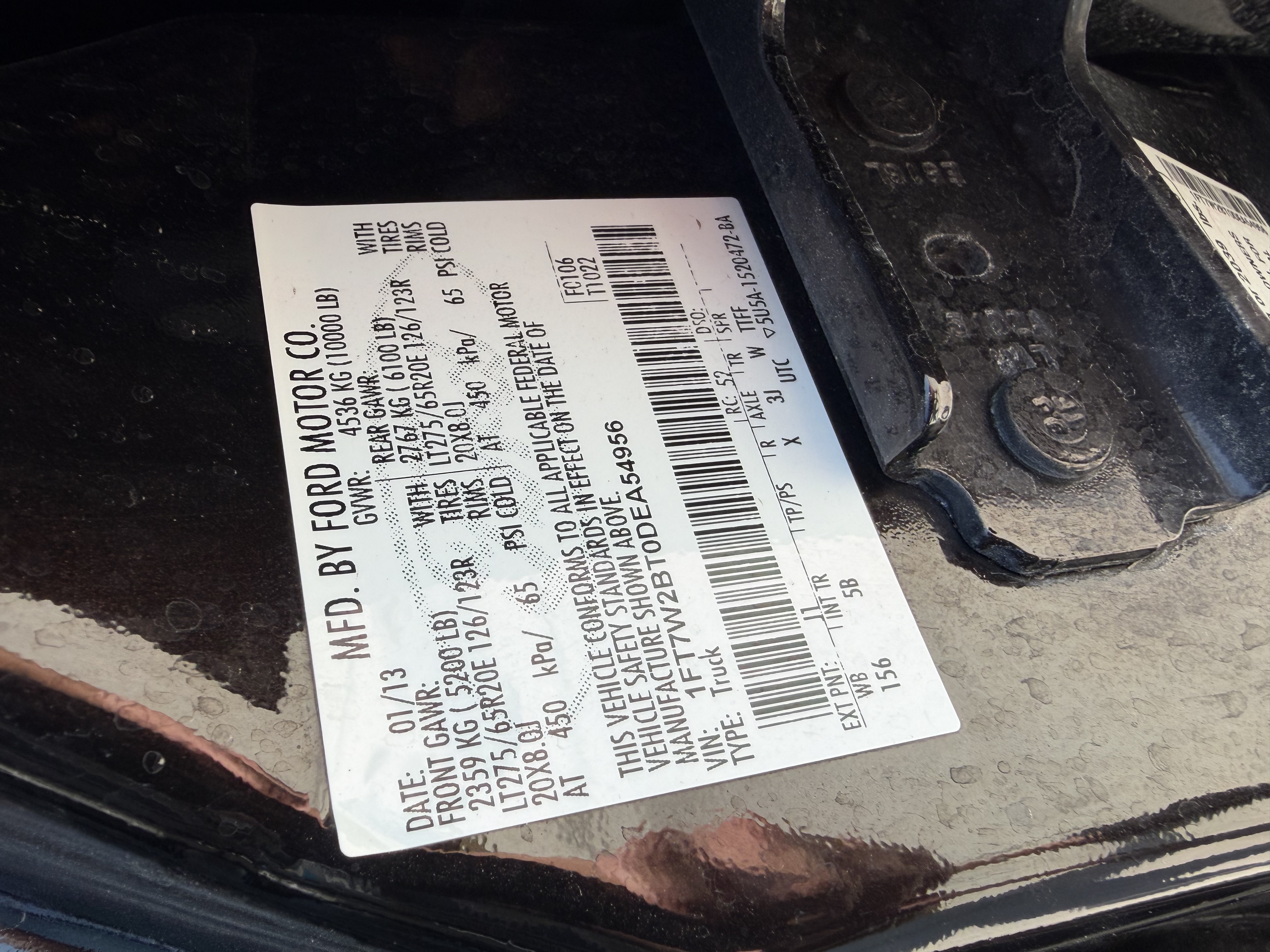 Used 2013 Ford F250 Lariat w/ Lariat Interior Pkg AWD/4WD image 16