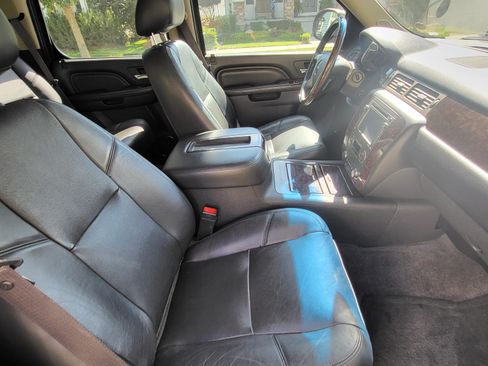 Used 2012 GMC Yukon Denali image 18