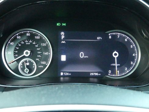 Used 2022 Genesis GV70 2.5T w/ Select Package AWD/4WD image 16