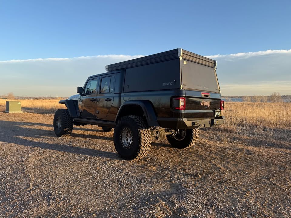 Used 2021 Jeep Gladiator Mojave AWD/4WD image 8