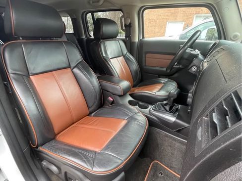 Used 2006 HUMMER H3 image 16
