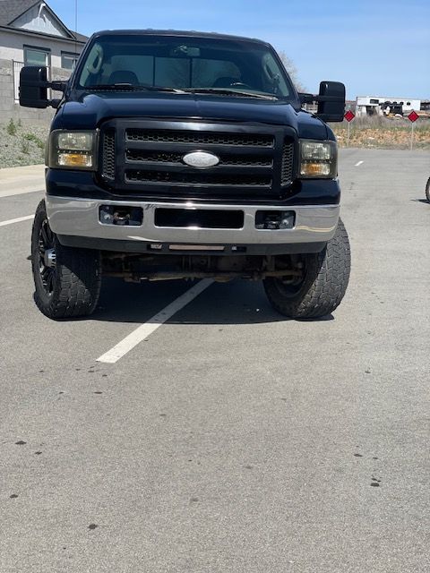 Used 2006 Ford F250 Lariat AWD/4WD image 9