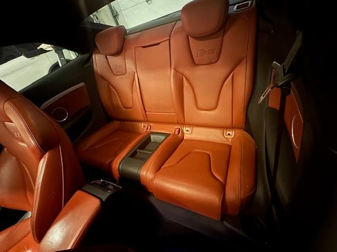 Used 2009 Audi S5 4.2 image 12