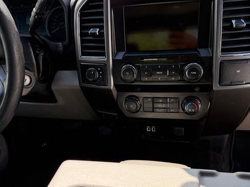 Used 2019 Ford F150 XLT AWD/4WD image 19