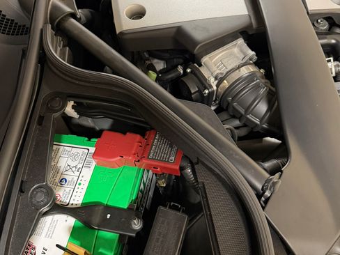 Used 2019 Nissan 370Z Coupe image 23