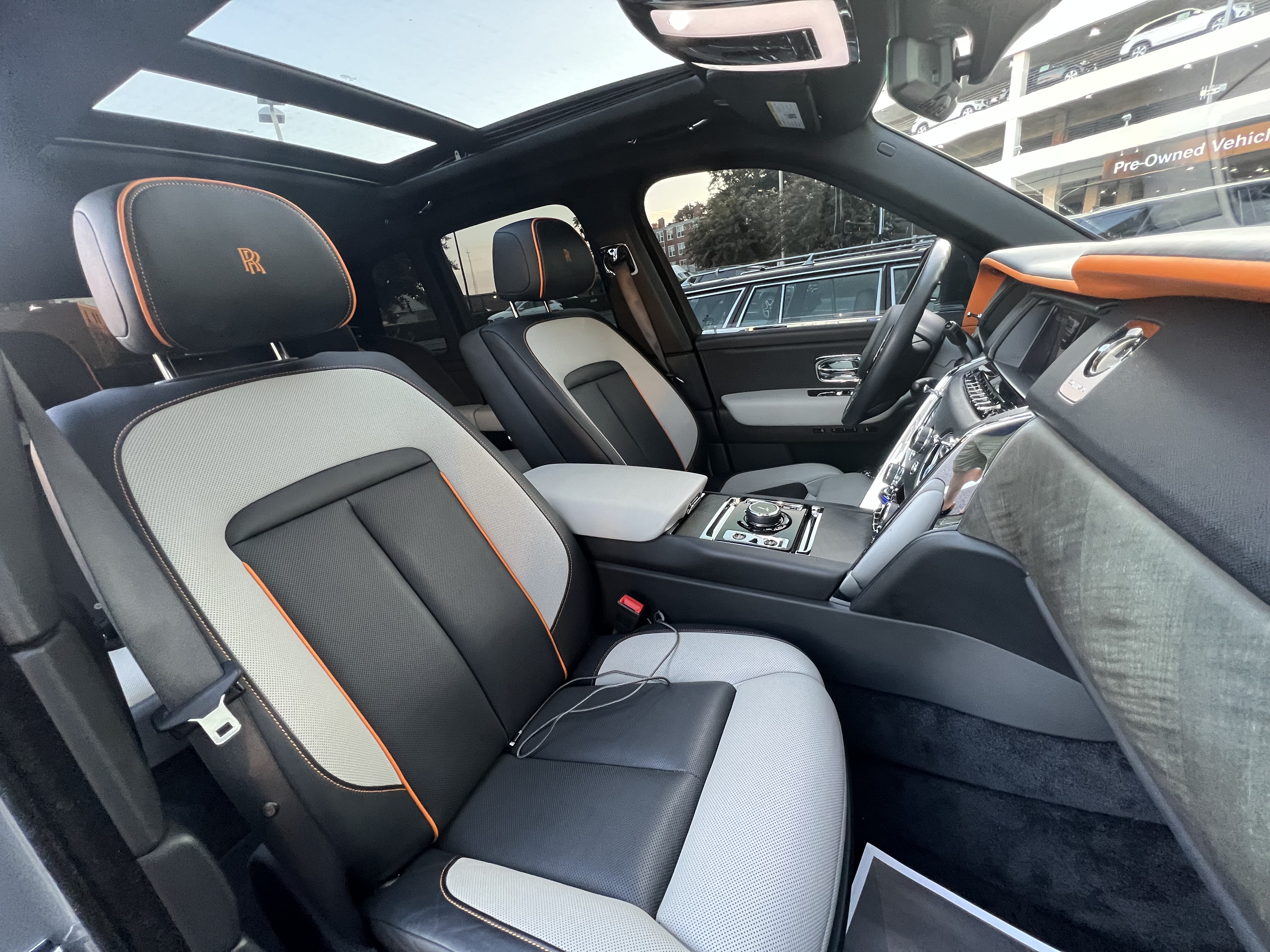 Used 2019 Rolls-Royce Cullinan AWD/4WD image 18
