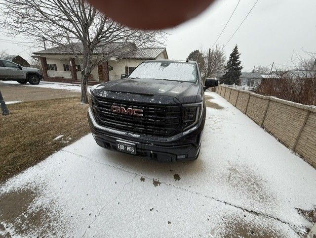 Used 2022 GMC Sierra 1500 Elevation AWD/4WD image 10