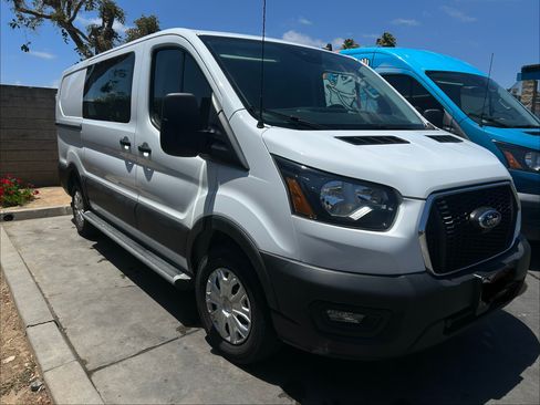 Used 2023 Ford Transit 250 Low Roof w/ Exterior Upgrade Package RWD image 13