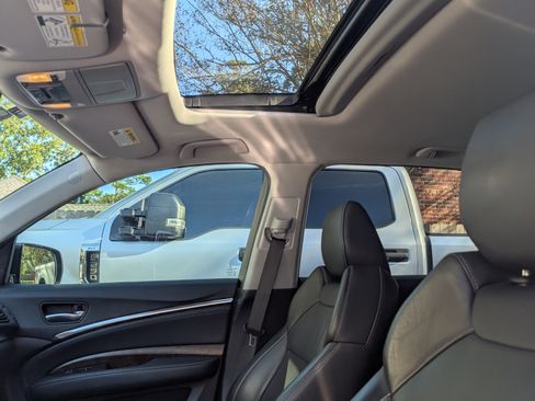 Used 2020 Acura MDX FWD w/ Technology Package image 13