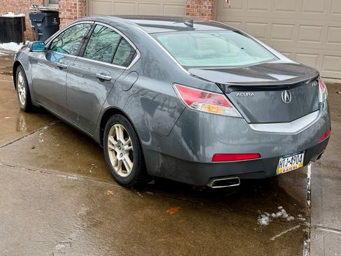 Used 2011 Acura TL w/ Technology Package image 4