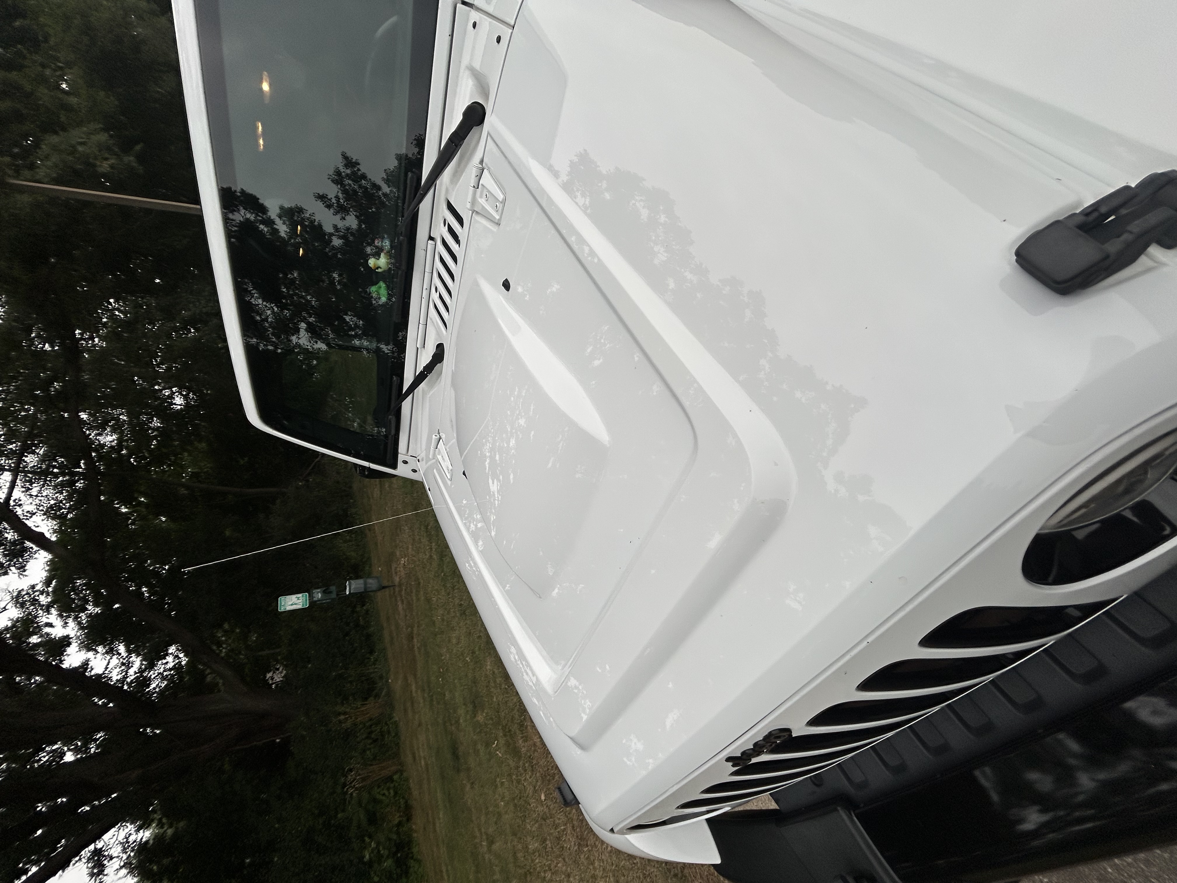 Used 2015 Jeep Wrangler Unlimited Sahara AWD/4WD image 11