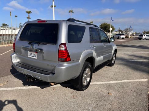 Used 2006 Toyota 4Runner Sport image 8