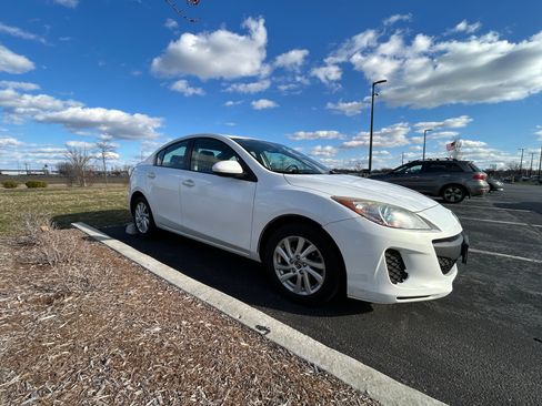 Used 2013 MAZDA MAZDA3 i Touring image 1