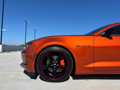 Used 2022 Chevrolet Camaro LT w/ RS Package image 17