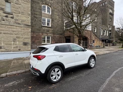 Used 2026 Buick Encore GX Preferred w/ Comfort Package image 5
