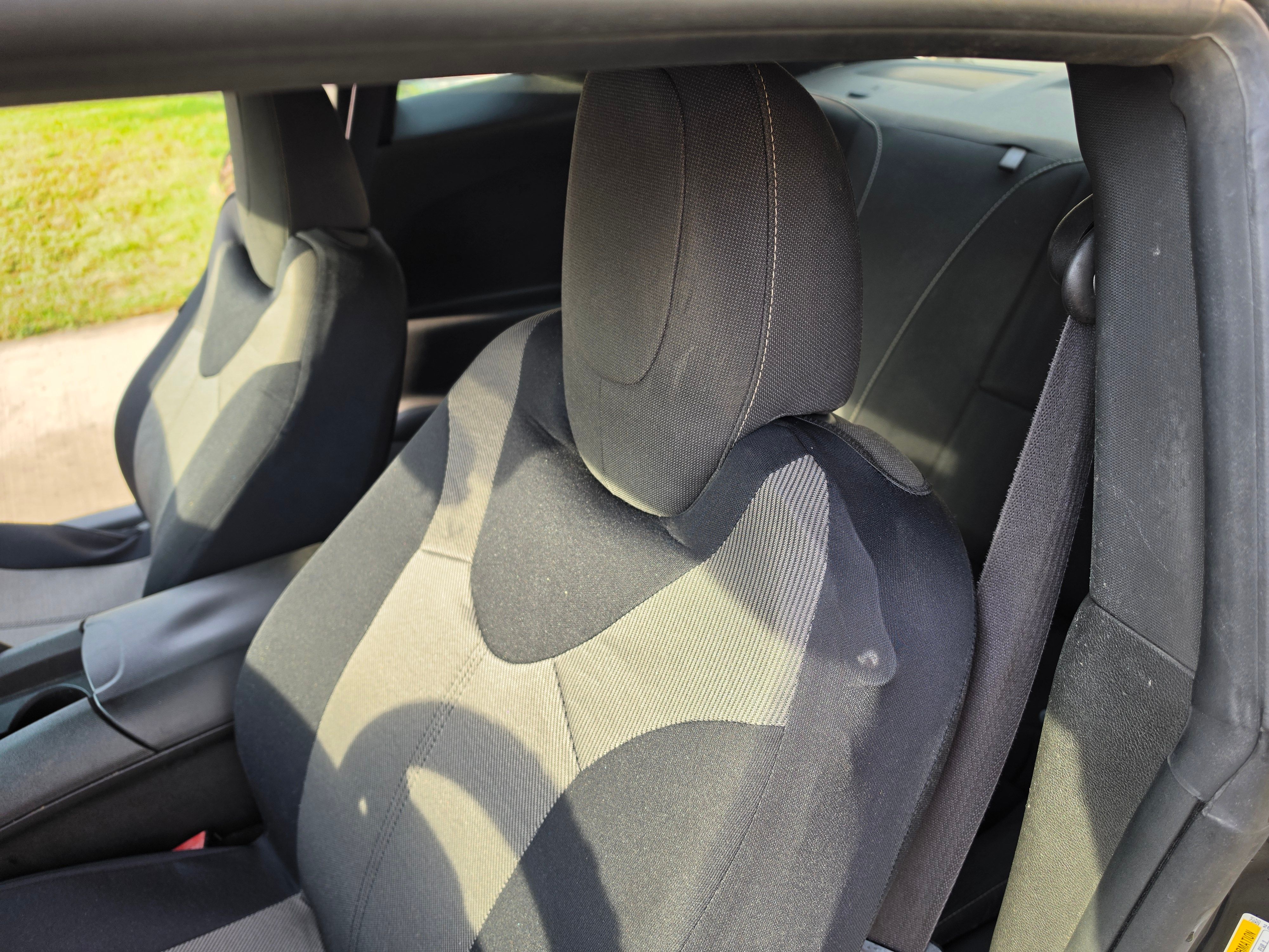 Used 2013 Chevrolet Camaro LS RWD image 16