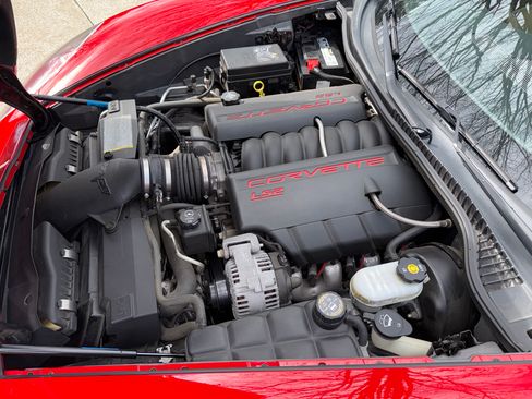 Used 2006 Chevrolet Corvette Coupe w/ Preferred Equipment Group image 9