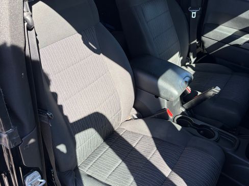 Used 2012 Jeep Wrangler Sport w/ Connectivity Group image 15