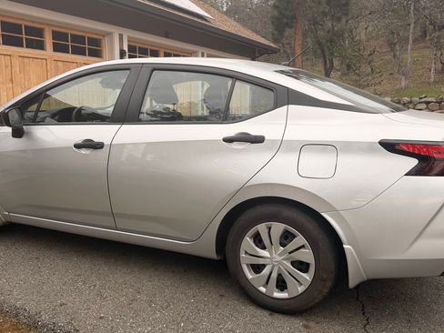 Used 2021 Nissan Versa S image 15