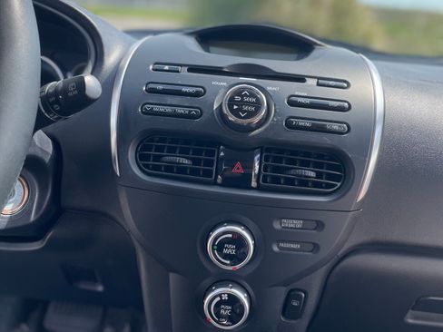 Used 2017 Mitsubishi i ES RWD image 16