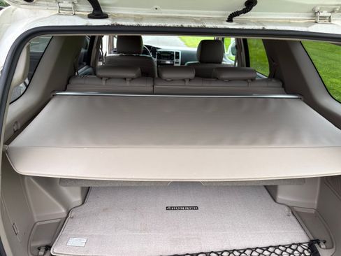 Used 2005 Toyota 4Runner Limited AWD/4WD image 12