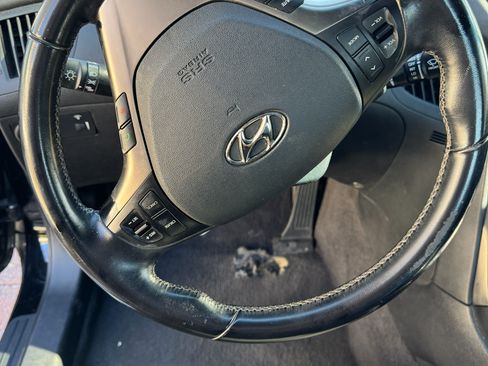 Used 2013 Hyundai Genesis 2.0T image 9