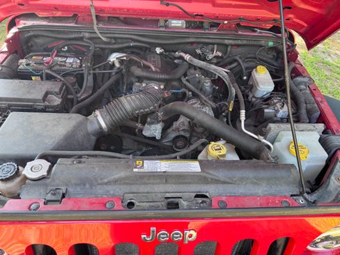 Used 2010 Jeep Wrangler Sport AWD/4WD image 15