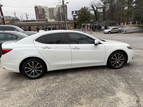 Used 2016 Acura TLX 3.5 Sedan 4D image 4