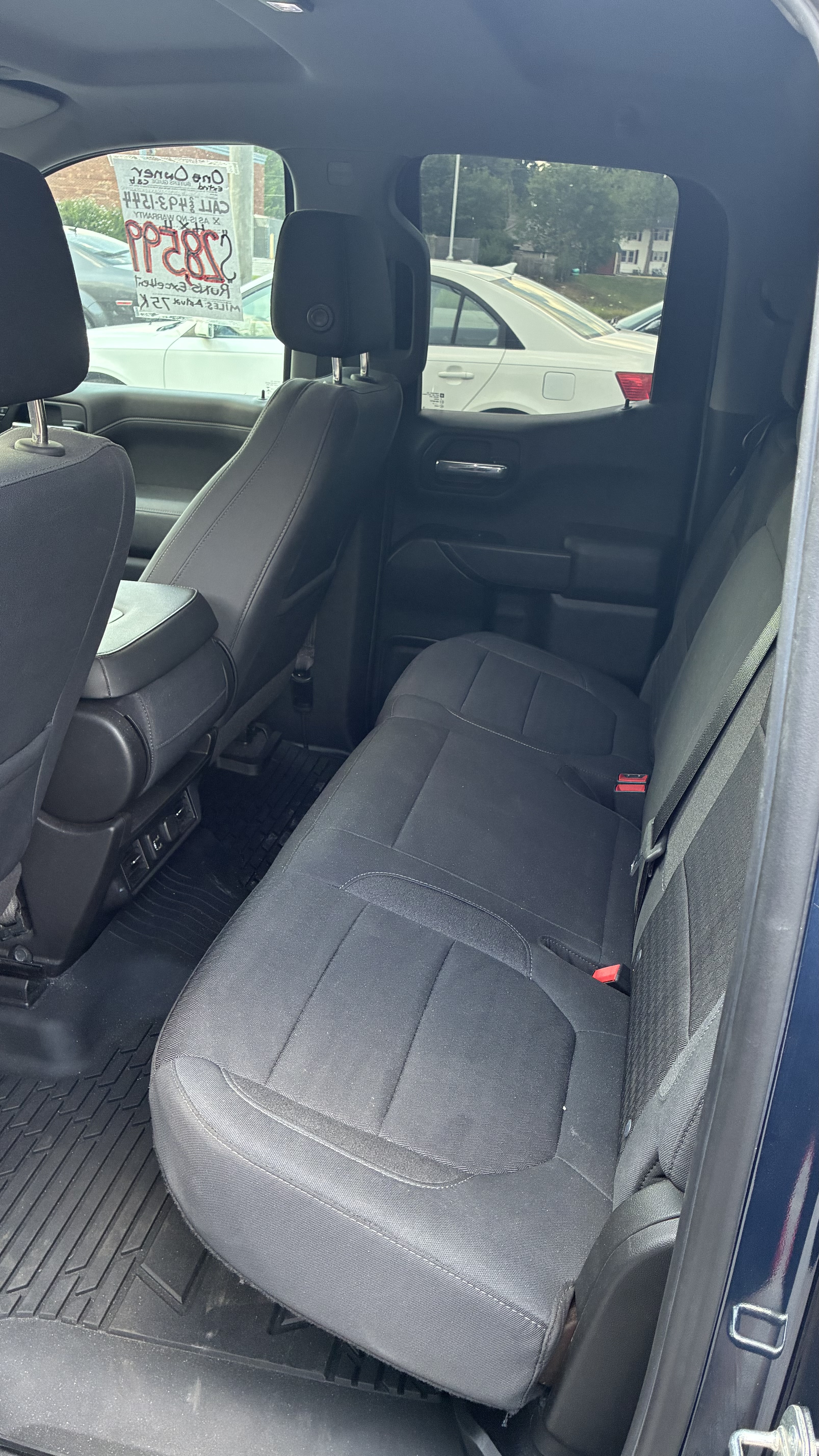 Used 2019 Chevrolet Silverado 1500 LT w/ All-Star Edition AWD/4WD image 9